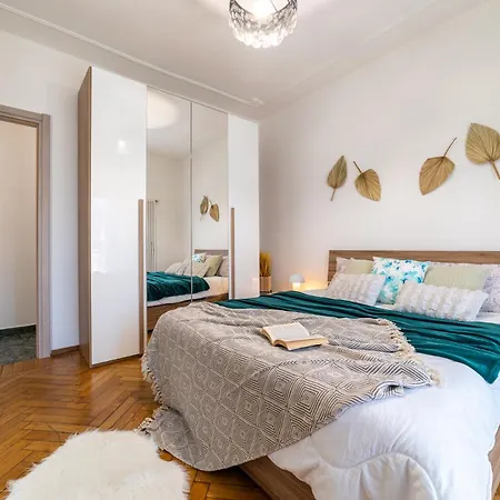 Antico Borgo Apartment