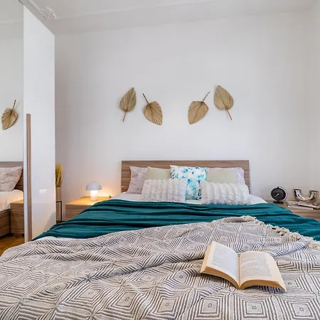 Antico Borgo Apartment